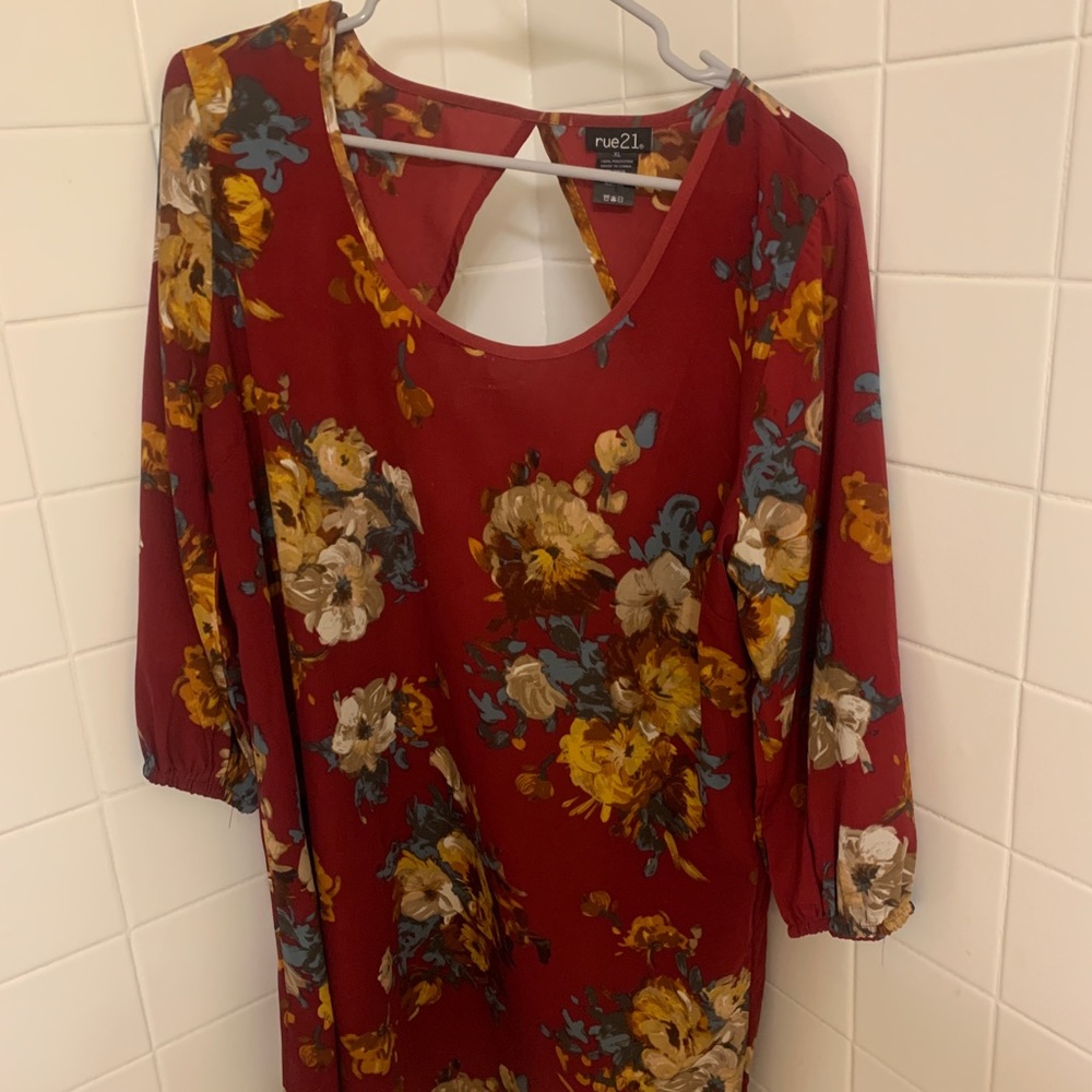 Floral rue21 dress